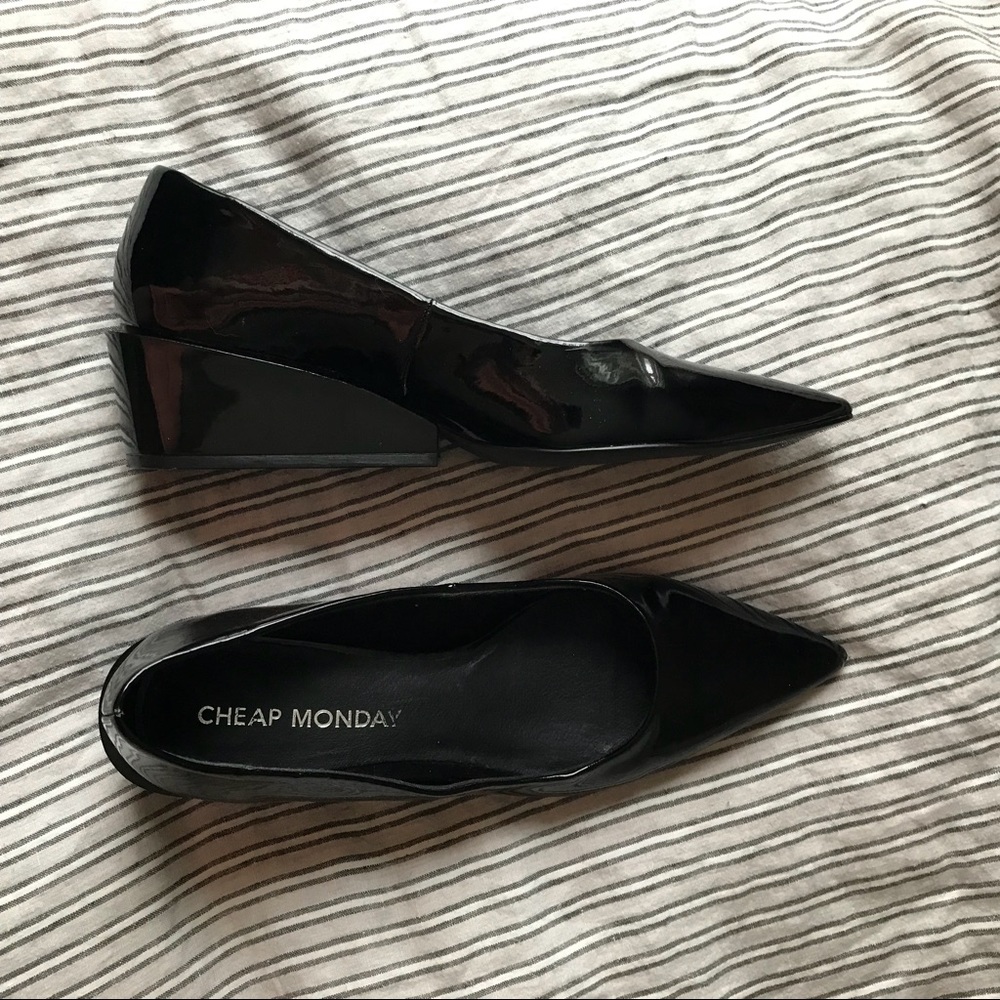 Cheap Monday Glossy Black Pointed Chunky Heels
